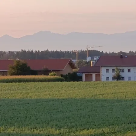 Oktoberfest-unterkunft Mit Direkter Bahnverbindung Nach Muenchen * Grafing bei Muenchen